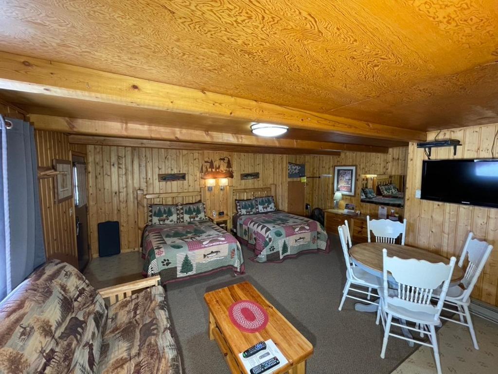 Sportsman Lodge Melrose Mt ビュート エクステリア 写真