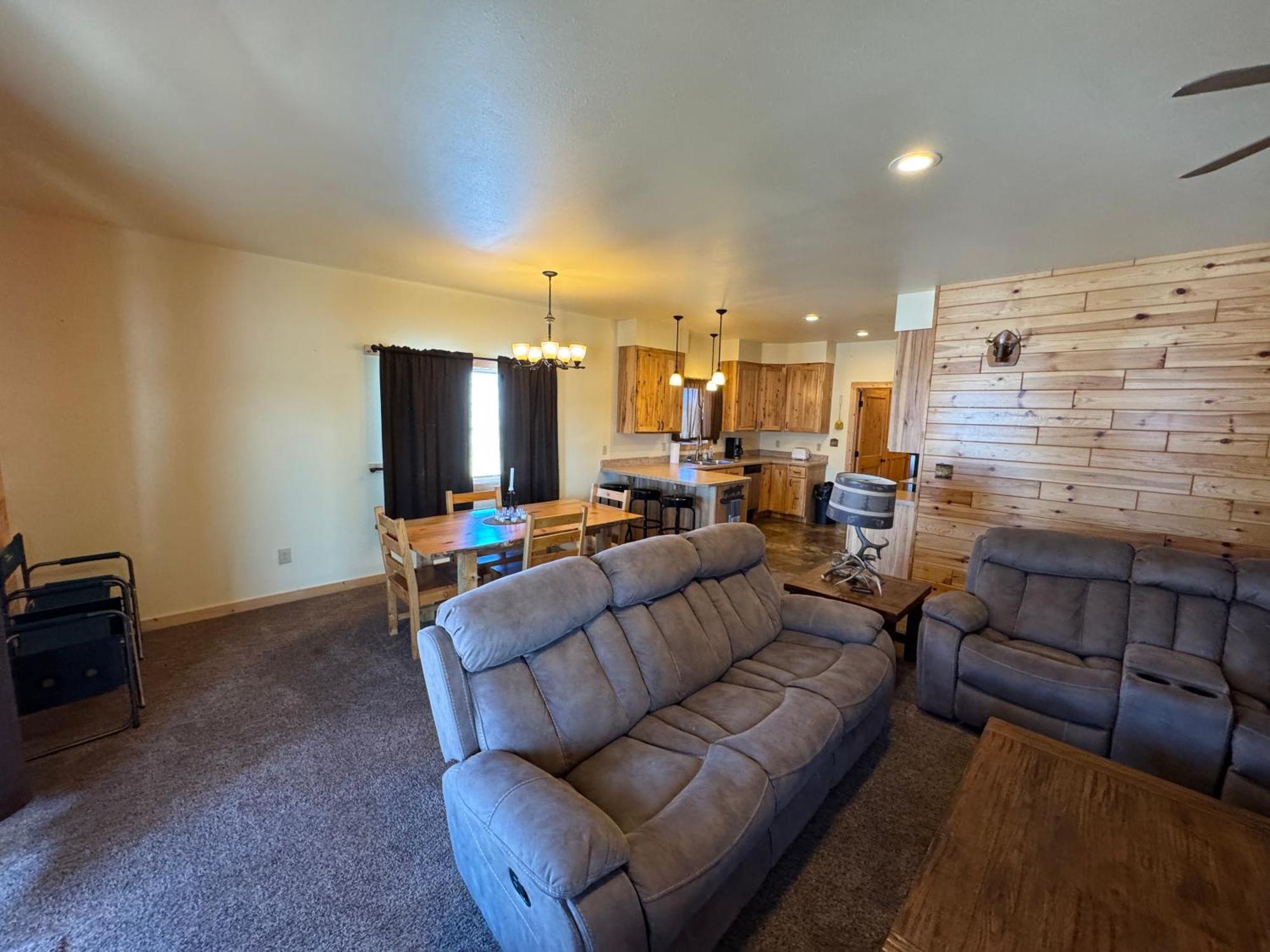 Sportsman Lodge Melrose Mt ビュート エクステリア 写真